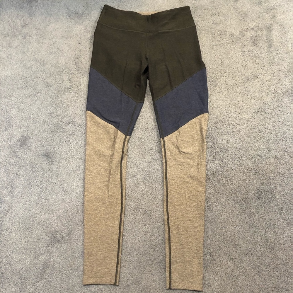 Outdoor Voices 7/8 Springs Leggings (M)
